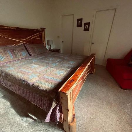 Cabin With Treehouse Views, 3 King Beds, 4 Bunks, And Large Hot Tub! Gatlinburg Exterior foto